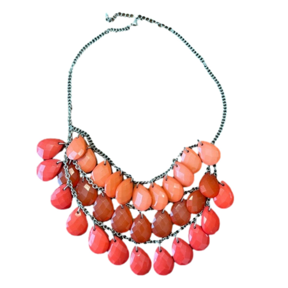Vintage Y2K/ 2000’s Coral Ombré Layer Necklace